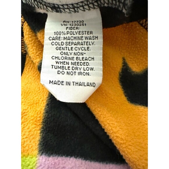 Halloween Fleece Throw Blanket Ghost Bat Spider Witch Frankenstein - Picture 4 of 4